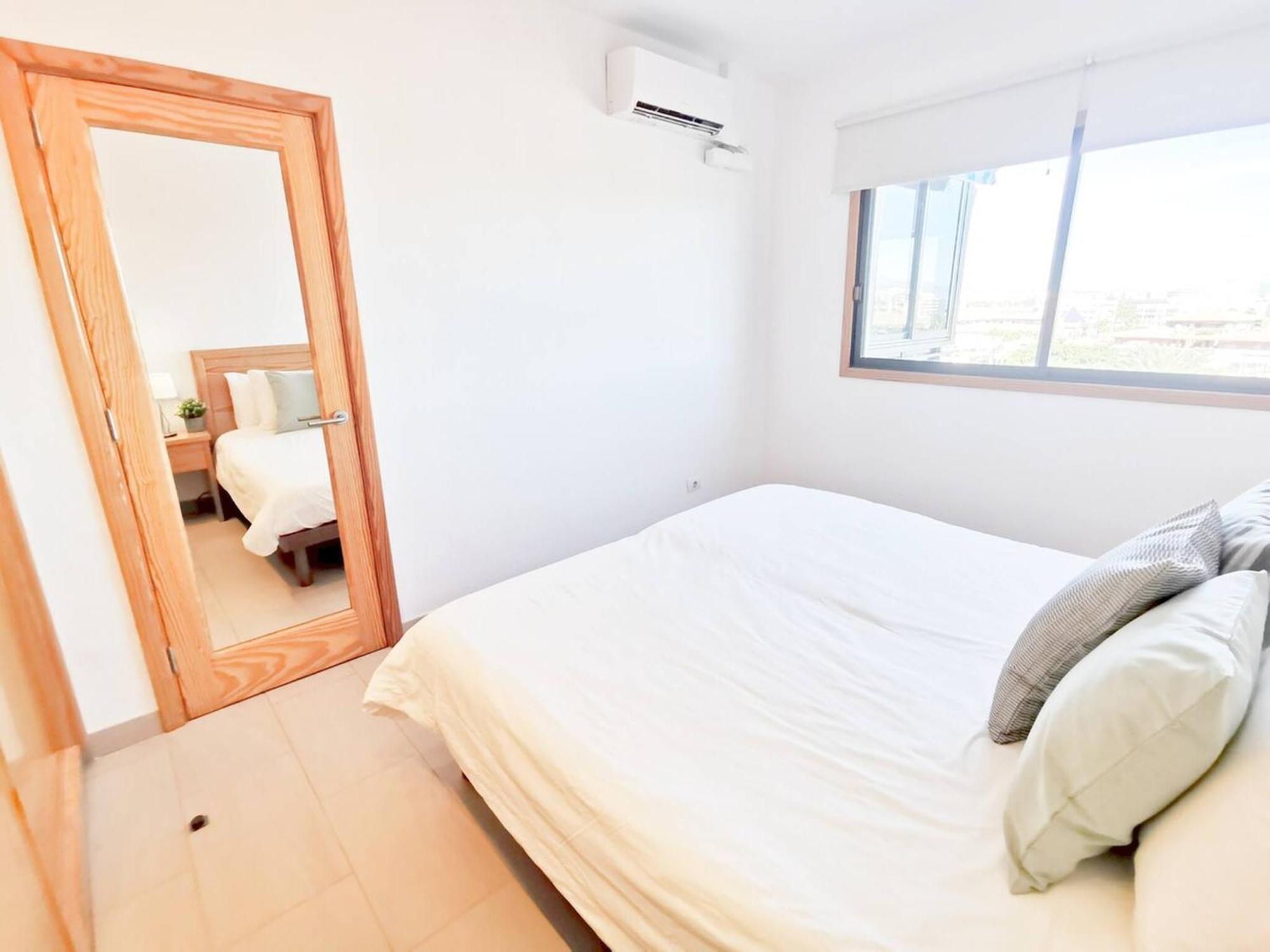 Iguazu 403 Yumbo Stunning View By Pride Holiday Rentals Playa del Ingles  Dış mekan fotoğraf